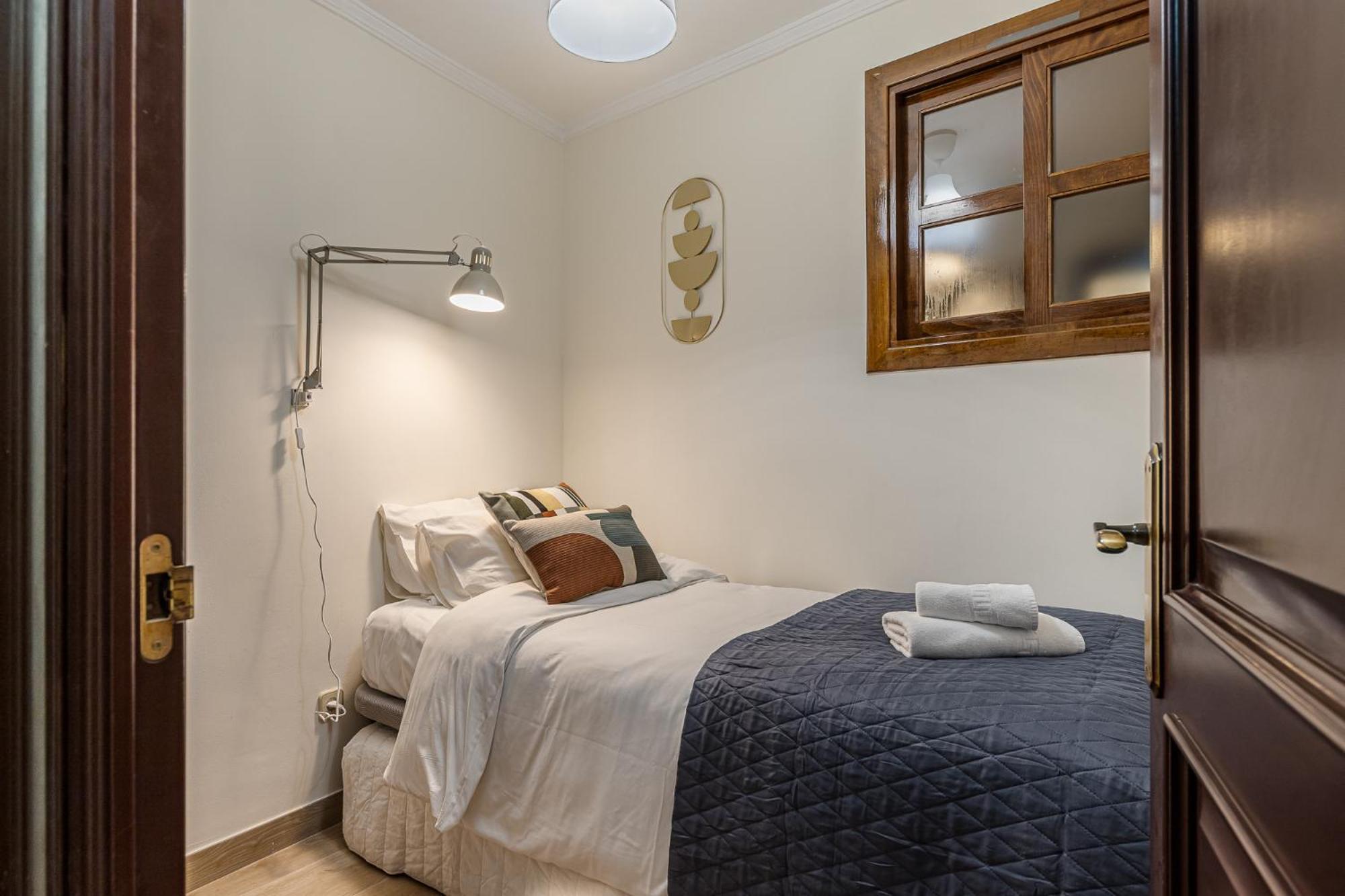 Waou Puerta Del Sol III - Alquiler Corta Duracion Apartment Madrid Exterior photo